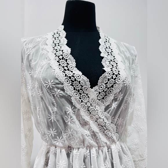 Lace Bikini Coverup - Picture 2 of 3